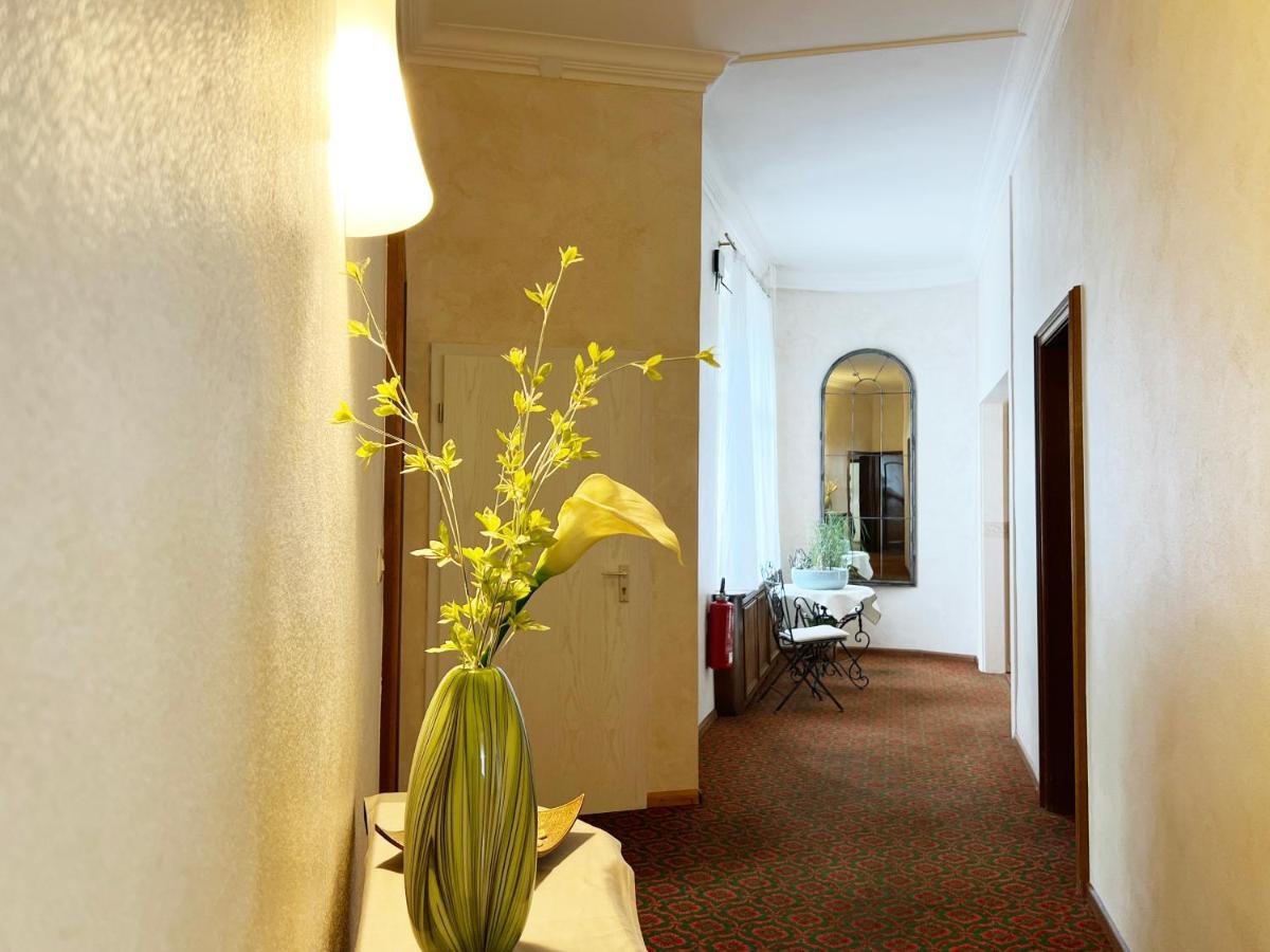 Hotel Kühler Krug Friburgo de Brisgovia Exterior foto